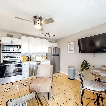 Plantation East 2205-3